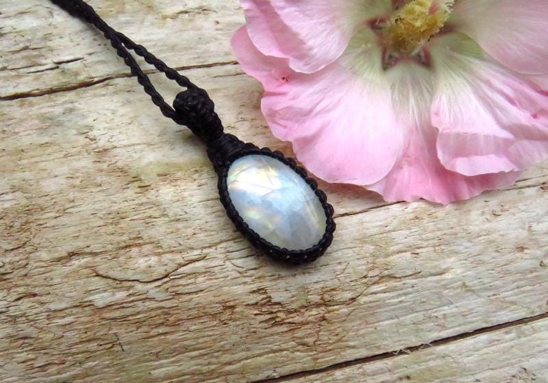 Gifts for the Boho Beauty, Moonstone macrame necklace