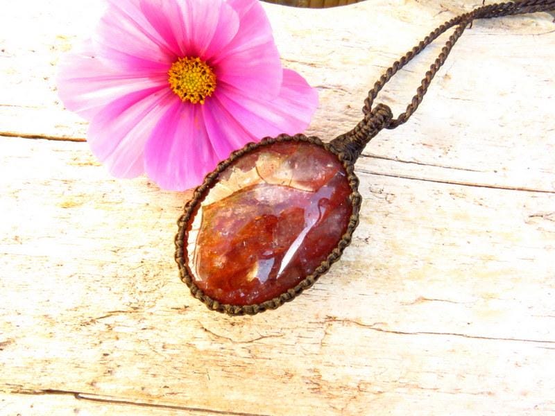 Christmas gift ideas, Red Hematoid Quartz necklace, necklace, natural stone macrame necklace, spiritual red quartz, gift ideas for her