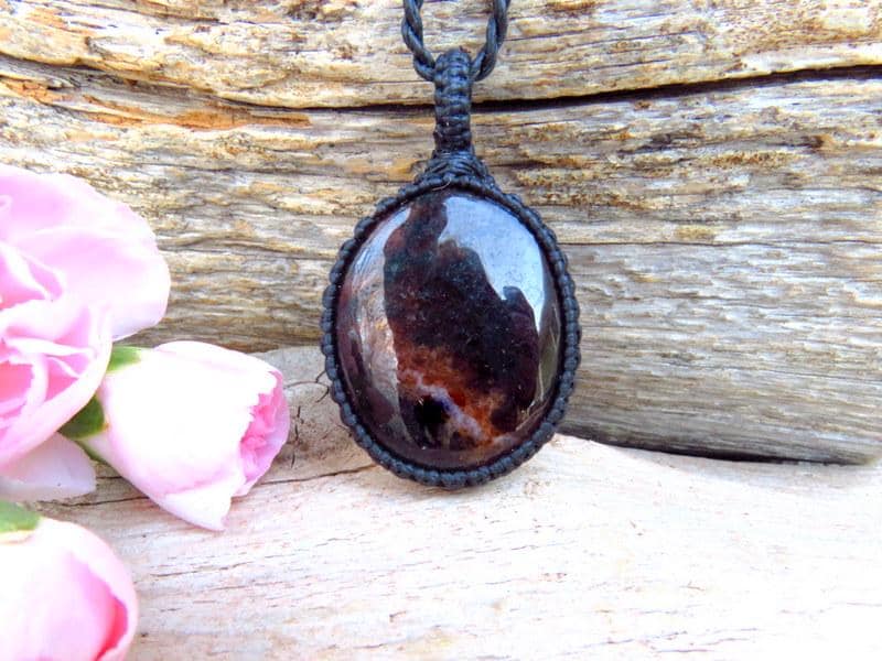 Chirstmas gift idea, Garnet macrame necklace, January Birthstone, birthstone jewelry, for dad