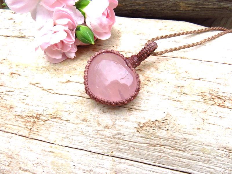 Rose Quartz heart macrame necklace, self-love gifts, mothers day gift ideas, for grandmother