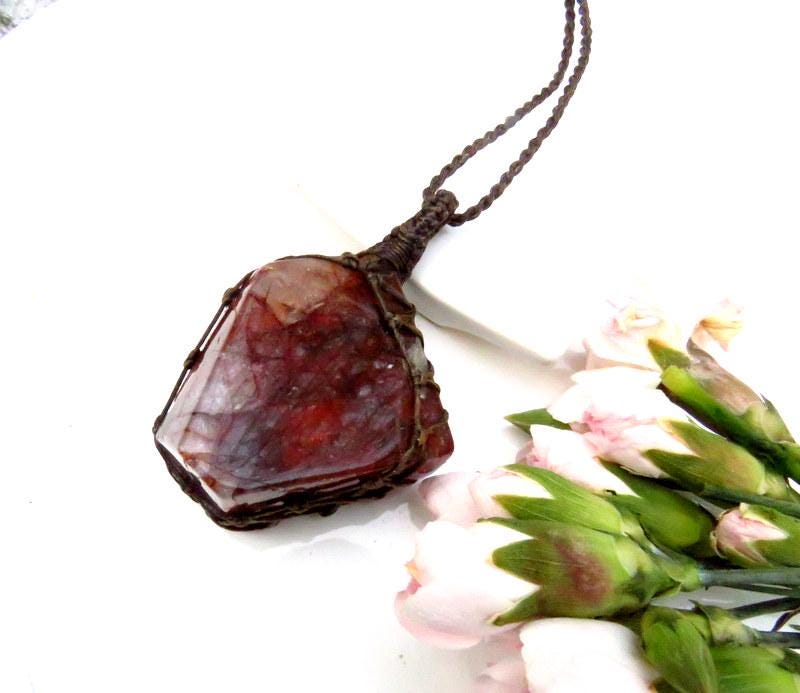 Red Hematoid Quartz necklace, gemstone pendant, natural stone, macrame jewelry, christmas gift idea