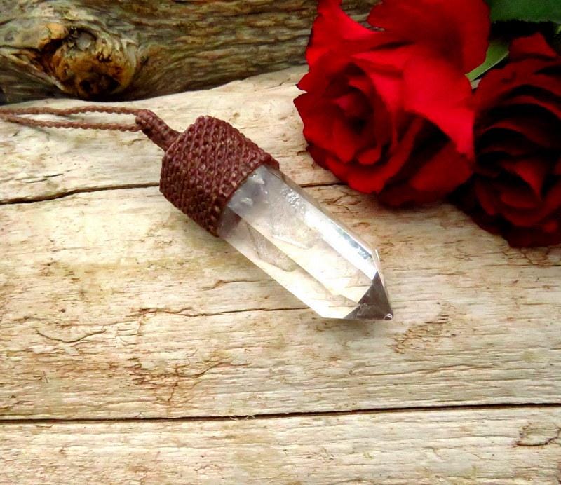 Macrame Jewelry, Quartz crystal point necklace