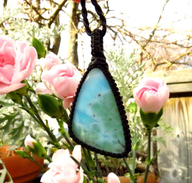 Gift ideas for her, Larimar macrame necklace
