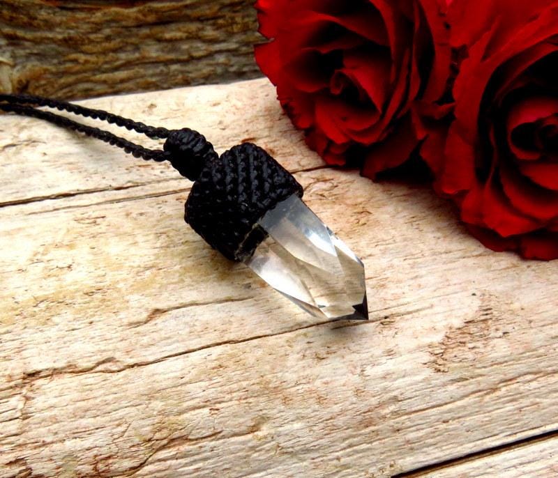 Crystal jewelry, Quartz Crystal Point Necklace, Facet cut, gifts for her, spiritual jewelry, valentines day