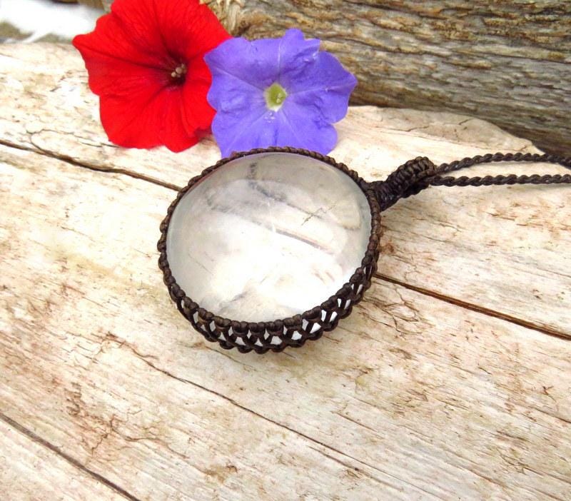 Quartz crystal necklace, macrame necklace, macrame jewelry, gift ideas for the boho beauty, crystal jewelry, crystal collector, the aries