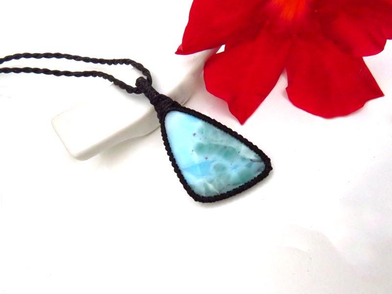 Gift ideas for her, Larimar macrame necklace