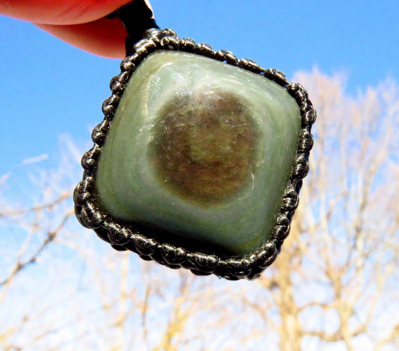 Rainbow Obsidian macrame necklace, obsidian jewelry, black obsidian gemstone, gift ideas for the crystal lover, for the zen seeker,