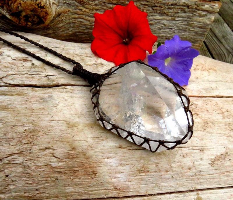 Quartz crystal necklace, mothers day gift ideas, macrame necklace, for the glam fan, statement necklace