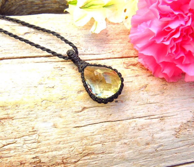 Faceted Lemon Quartz crystal healing gemstone necklace, macrame jewelry, minimalist jewelry, mothers day