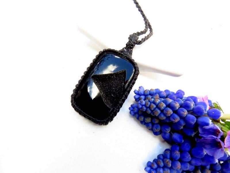 Gifts for her, Black Onyx Druzy Necklace, macrame jewelry, Druzy pendant, gothic crystals