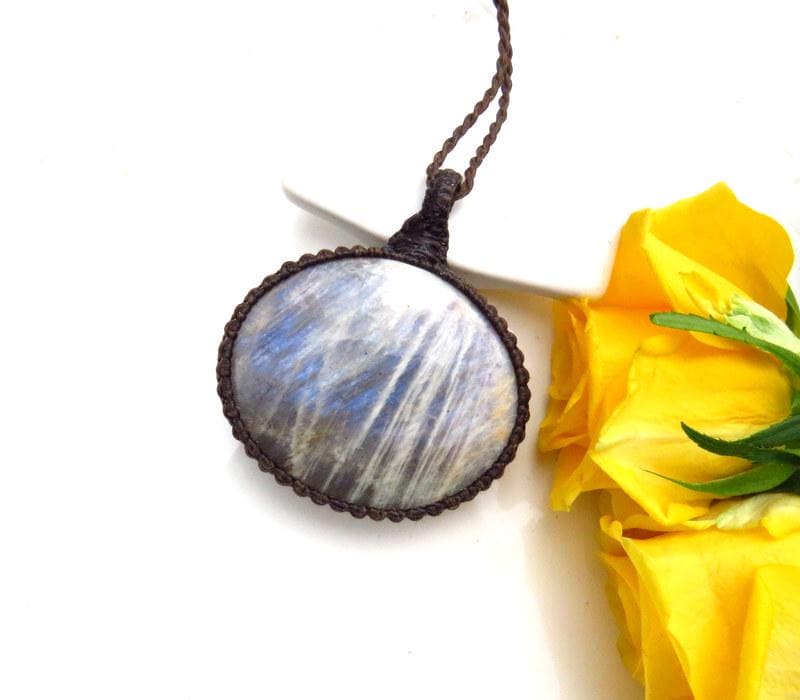 Sunstone Moonstone macrame necklace, gemstone jewelry, gift ideas for the boho beauty, statement pendant