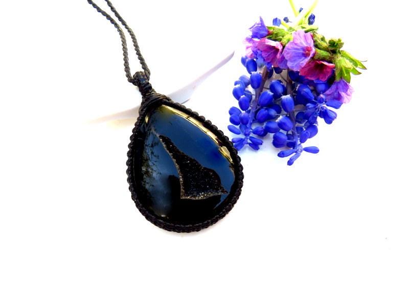 Gifts for her, Black Onyx Druzy Necklace, Onyx jewelry, macrame necklace, Druzy necklace, gothic crystals, black crystals, black lover