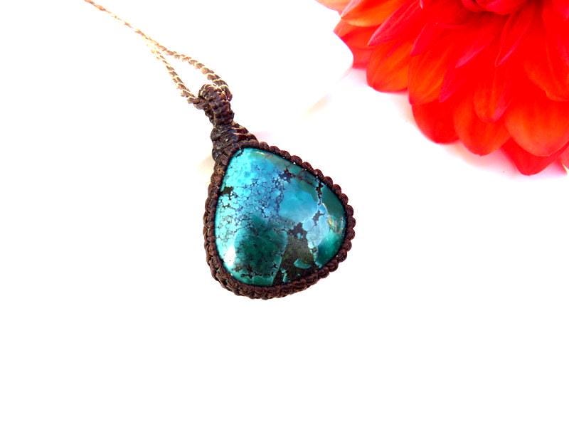 Cloud Mountain Turquoise macrame necklace, Hubei Turquoise jewelry, gift ideas for the boho beauty