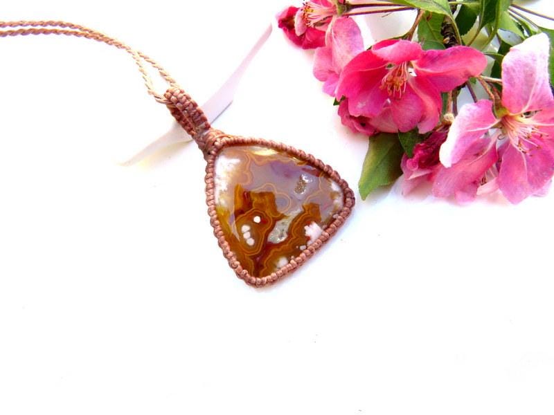 Turkish Agate Macrame Necklace, christmas gift ideas for her, rare agates, rock collector
