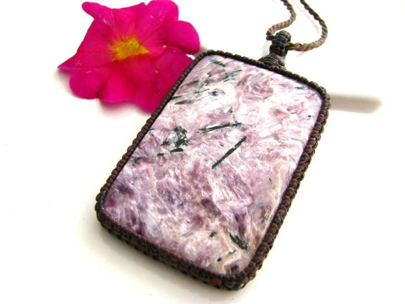 Beautiful light purple Charoite gemstone necklace, macrame jewelry, rectangle shaped Charoite