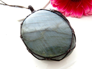 Large palm shape Labradorite macrame healing gemstone necklace, labradorite statement necklace