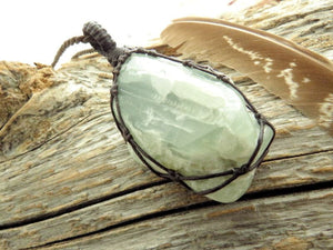Aquamarine Crystal Necklace, Healing crystal pendant.