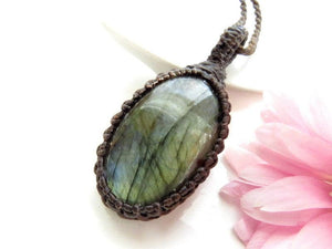 Medium size oval Labradorite with green flash, earring and necklace set, jewelry set