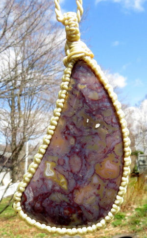 Agate macrame necklace, agate for sale, red agate, macrame agate, agate stone necklace, agate benefits, agate for sale, celestial gift