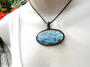 Blue oval shaped Labradorite necklace, boho style necklace, blue gemstone necklace, macrame necklace