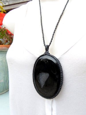 Black Onyx druzy crystal macrame necklace, onyx jewelry, druzy gemstone, black theme, gothic style necklace, boho gemstone jewelry, macrame
