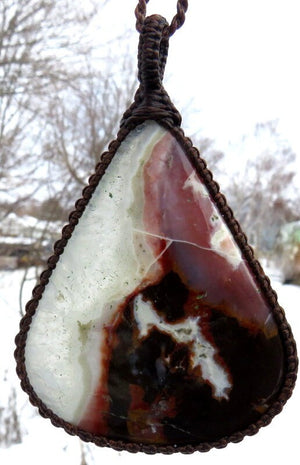 Large Agate Necklace / Agate Jewelry / Macrame jewelry / Jewelry for her / Gift for wife / Stone jewelry / Healing crystals and gemstones