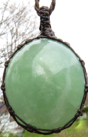 Green Fluorite gemstone necklace, green fluorite jewelry, green fluorite meaning, green fluorite crystal, fluorite healing properties