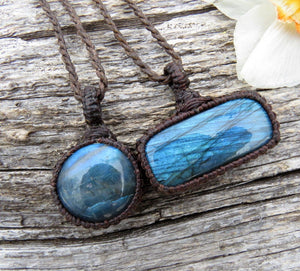 Blue Labradorite necklace set, layered necklace set, labradorite meaning, macrame necklace, handmade necklace, reiki and chakras jewelry