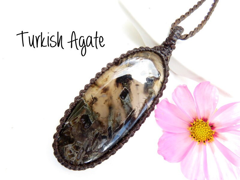 Rare Turkish Stick Agate Necklace / Agate Necklace / Macrame necklace / Healing crystals and stone / crystal healing / gemstone jewelry