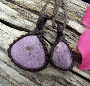 Purpurite gemstone necklace set , Purpurite stone, purpurite jewelry, purpurite pendant, macrame necklace, yoga jewelry, get well gift