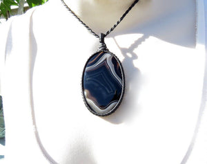 Happiness stone, extra large sardonyx gemstone necklace, leo gift ideas, leo birthday, sardonyx properties, sardonyx, black jewelry stone