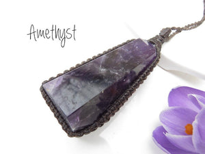 Amethyst macrame necklace, amethyst necklace, amethyst jewelry, healing crystal gifts, macrame jewelry, birthday gift, girlfriend gift, 