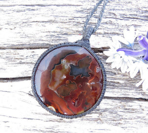 Red Banded Agate necklace, macrame necklace, macrame jewelry, rare gemstone jewelry, agate pendant, agate jewelry, earth aura creations