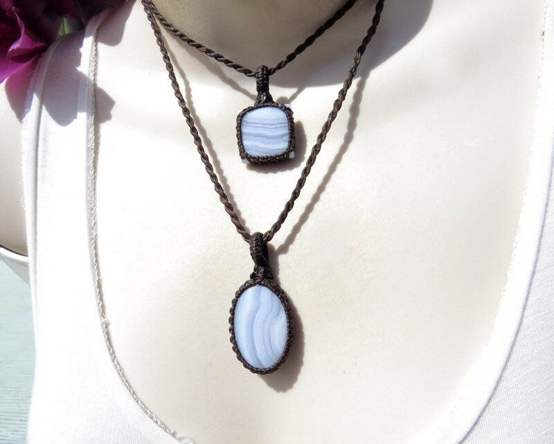 Blue lace Agate necklace set, blue lace agate gemstone, blue agate, blue lace, blue lace agate pendant, blue banded agate, macrame jewelry