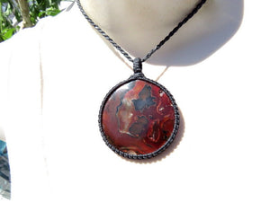Red Banded Agate necklace, macrame necklace, macrame jewelry, rare gemstone jewelry, agate pendant, agate jewelry, earth aura creations