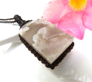 Soothing Gray Flower Agate Necklace, agate jewelry, Agate necklace, Snowflake Agate, macrame jewelry, gifts for her, dusty rose color theme