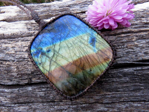 Labradorite necklace, high quality Labradorite, Vitality gemstone, Wiccan jewelry, Wiccan necklace, Celestial necklace, statement