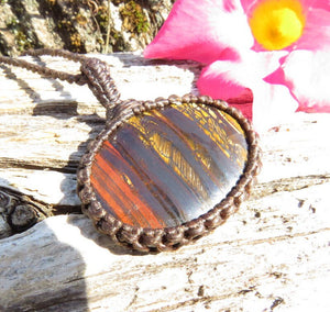 Red Tiger Iron Necklace / tigers eye necklace / fathers day gift ideas / tiger eye jewelry / macrame necklace / macrame jewelry