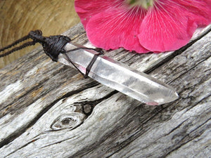 Crystals for sensitive souls, Empath crystals, Lemurian Crystal necklace, Quartz Crystal Necklace, Crystal healing necklace,macrame necklace