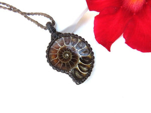 Ammonite macrame necklace, ammonite necklace, ammonite pendant, ammonite jewelry, fossil necklace, ammolite, macrame jewelry, gemstone
