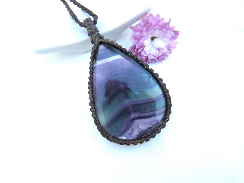 1pc Crystal Protection Natural Stone Handmade Necklace, Fashionable Healing  Meditation Birthday Gift (blue) | SHEIN USA