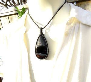 Sardonyx Macrame Necklace, black crystal gemstone, sardonyx benefits, black theme, gothic wedding, gothic Jewelry, sardonyx for sale