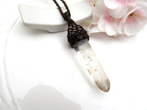 Lemurian Laser Quartz crystal macrame necklace, clear quartz crystal healing necklace, lemurian quartz for sale, lemurian quartz meaning